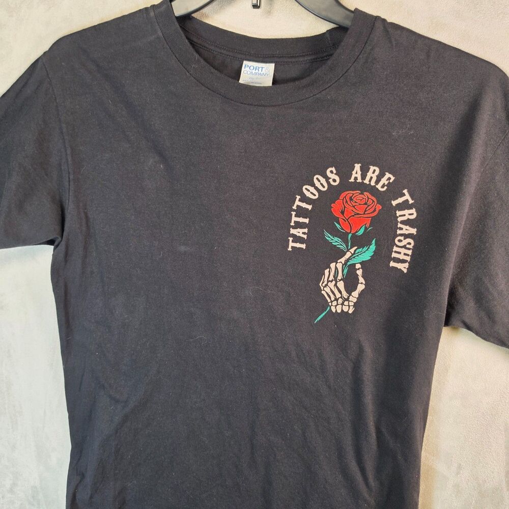 Tattoos Are Trashy Graphic Tee Black T-Shirt Skeleton Hand Holding Rose Size M
